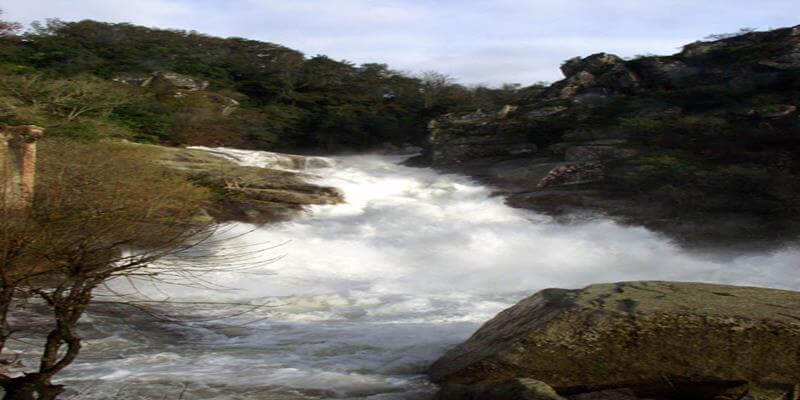 Cascada y Paseo de Segade