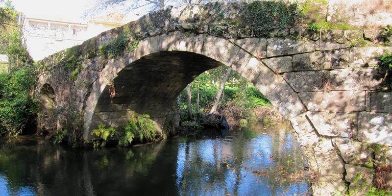 Puente de Rubiães