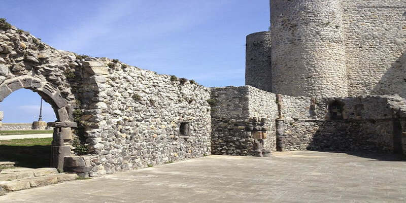 Ruinas de la Iglesia de San Pedro