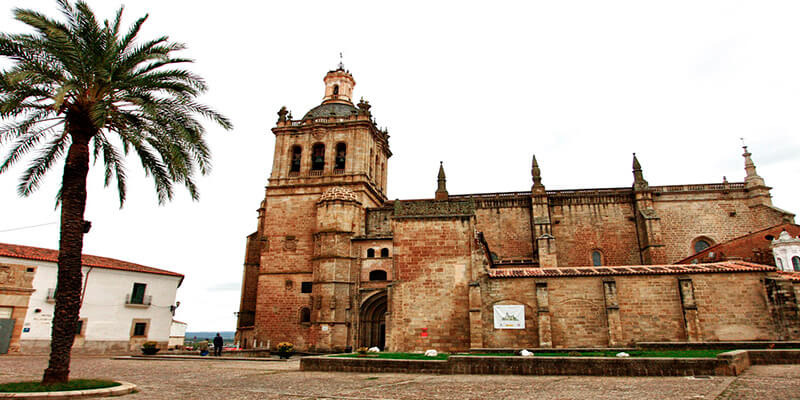 Iglesia de Coria