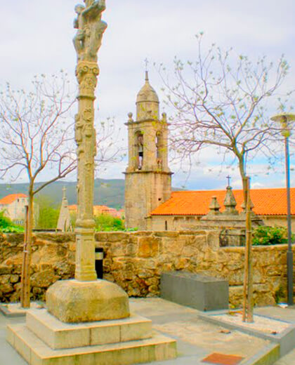 Cruceiro de San Julián