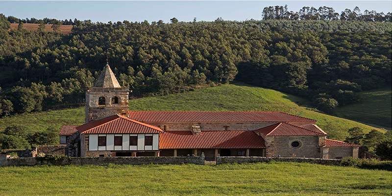 Iglesia de San Adrián