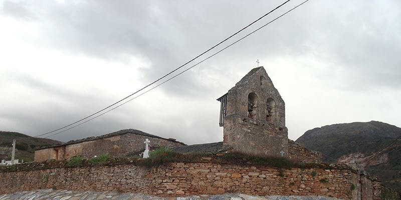 Iglesia de San Miguel de Paradela