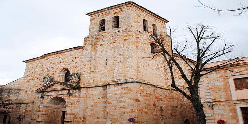 Iglesia de San Pedro y San Ildefonso