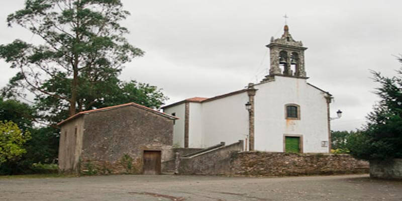 Iglesia de San Vicente de O Pino
