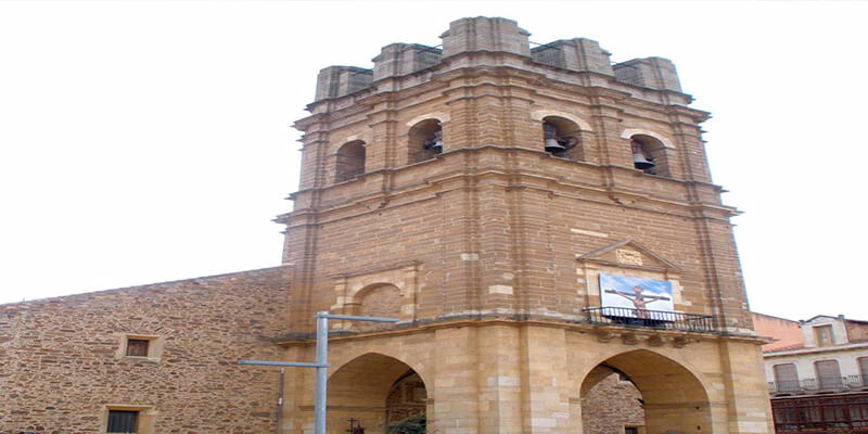 Iglesia de Santa María