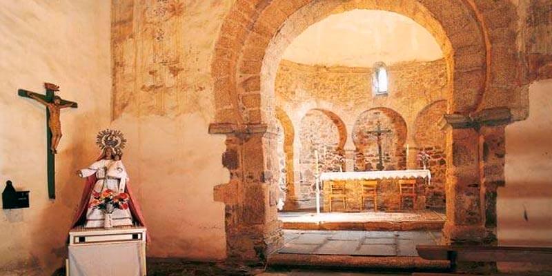 Iglesia de Santo Tomás de las Ollas