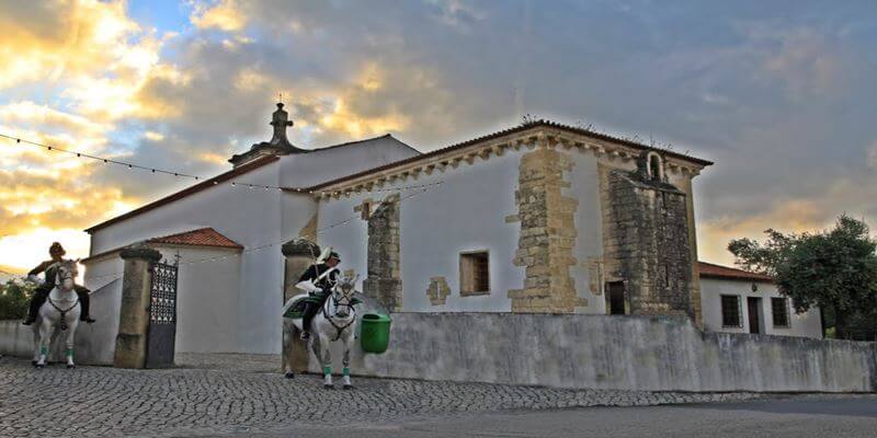 Iglesia parroquial de Cernache