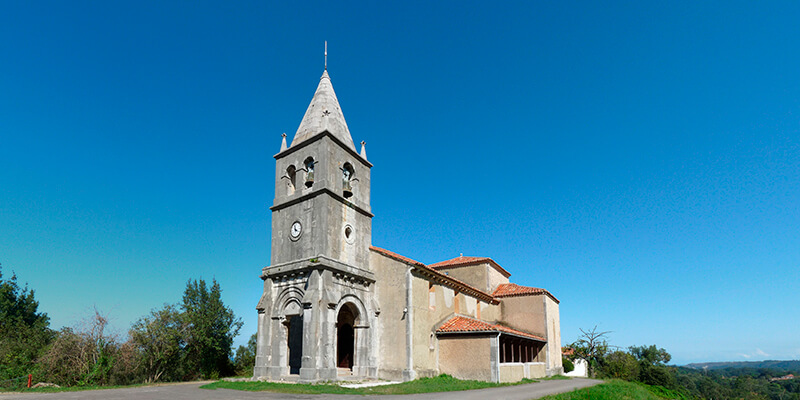 Iglesia de San Pedro de Piñeres de Pría