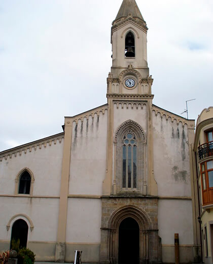 Iglesia de Santa María del Campo