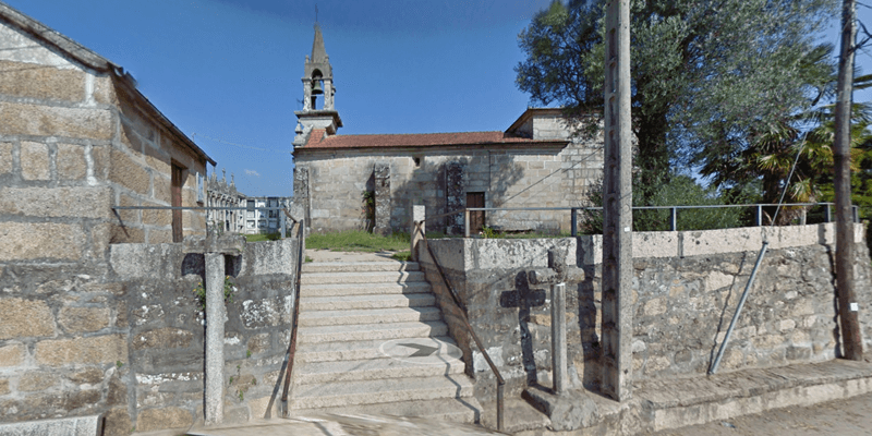 Iglesia de Santiago de Sanguiñeda