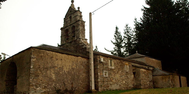 Iglesia de San Andrés de Logares