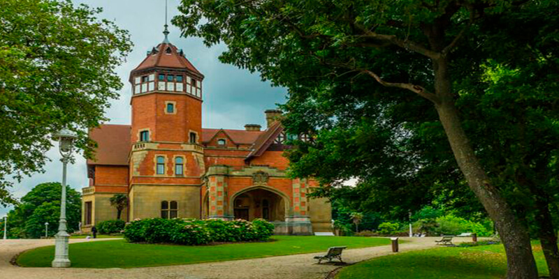 Palacio de Miramar y jardines