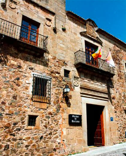 Palacio del Comendador de Alcuéscar