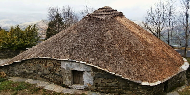 Pallozas de O Cebreiro