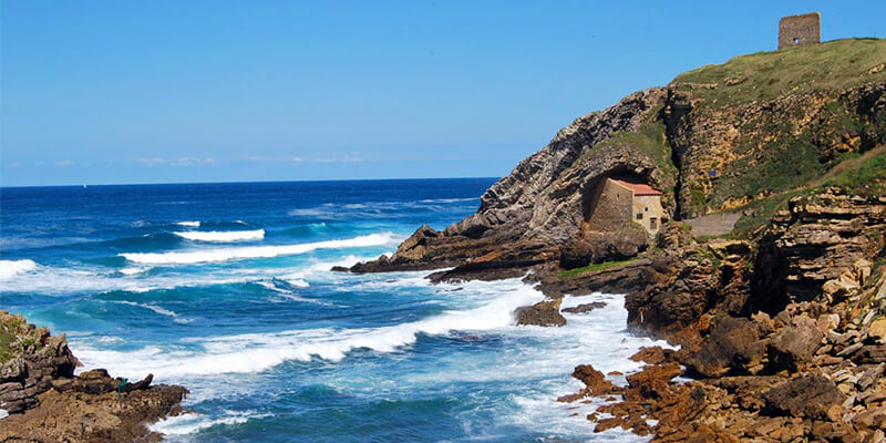 Playa y Ermita de Santa Justa