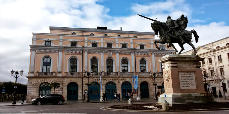 Plaza del Cid