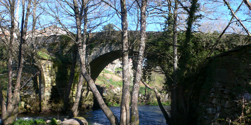 Puente Medieval de Pedroso