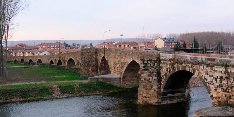 Puente de Órbigo