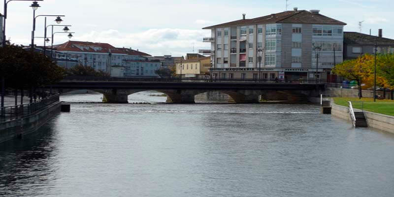 Puente sobre el río Támega