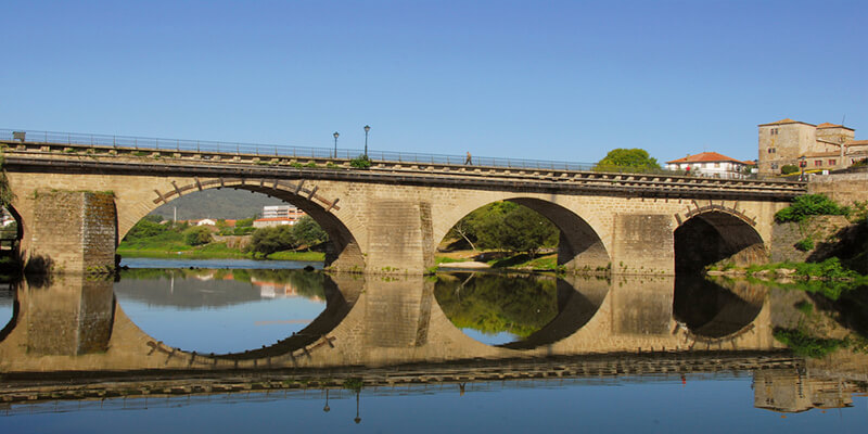 Puente Medieval