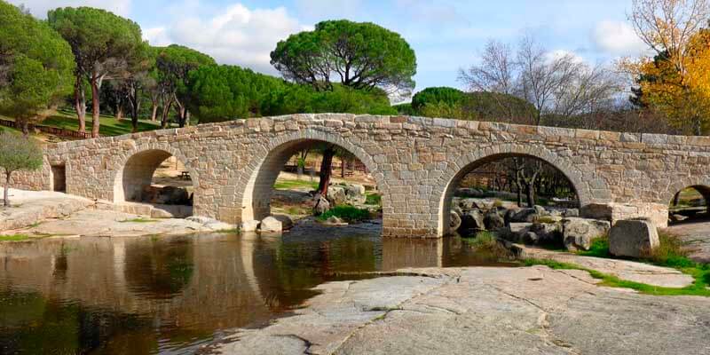 Puente Romano de la Mocha