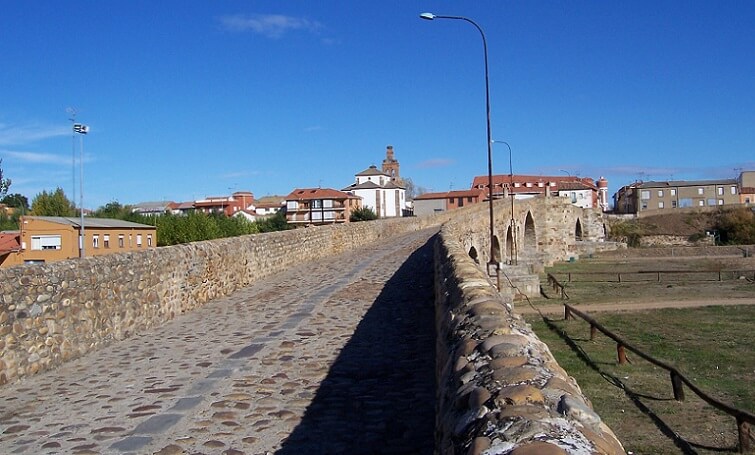 Puente del Paso Honroso