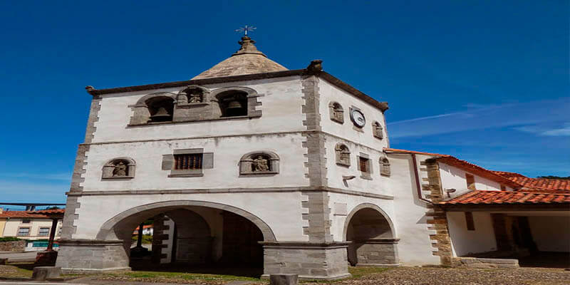 Iglesia de Santa María
