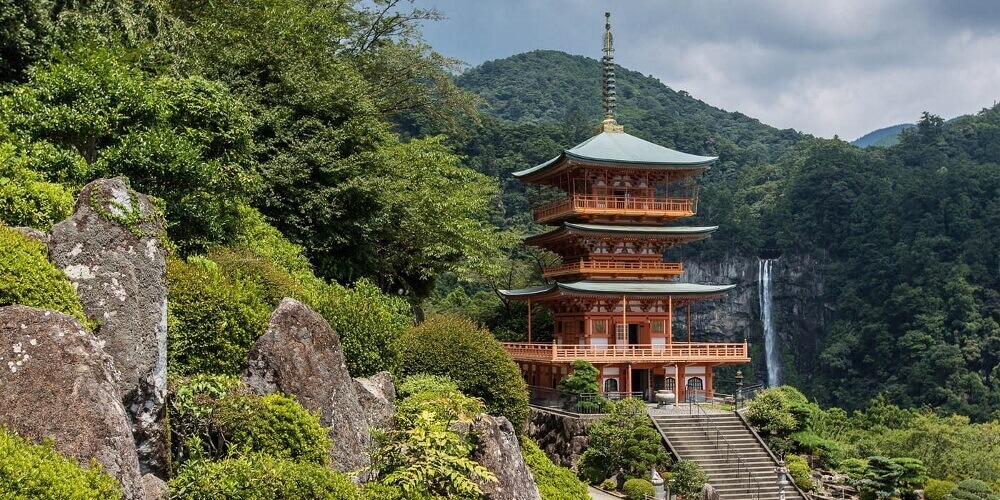 Kumano Nachi Taisha