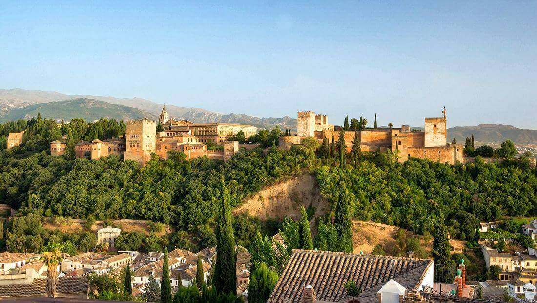 La Alhambra de Granada - Camino Mozárabe