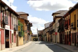 Mansilla de las Mulas en el Camino Francés