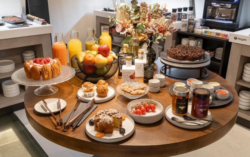 Lugo breakfast
